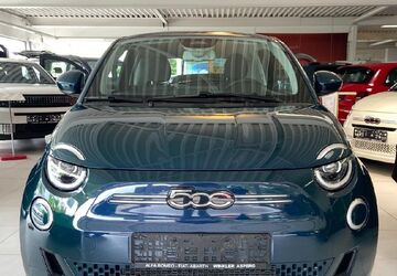 Fiat 500e 47.300 km 17.990 &euro; Asperg 71679