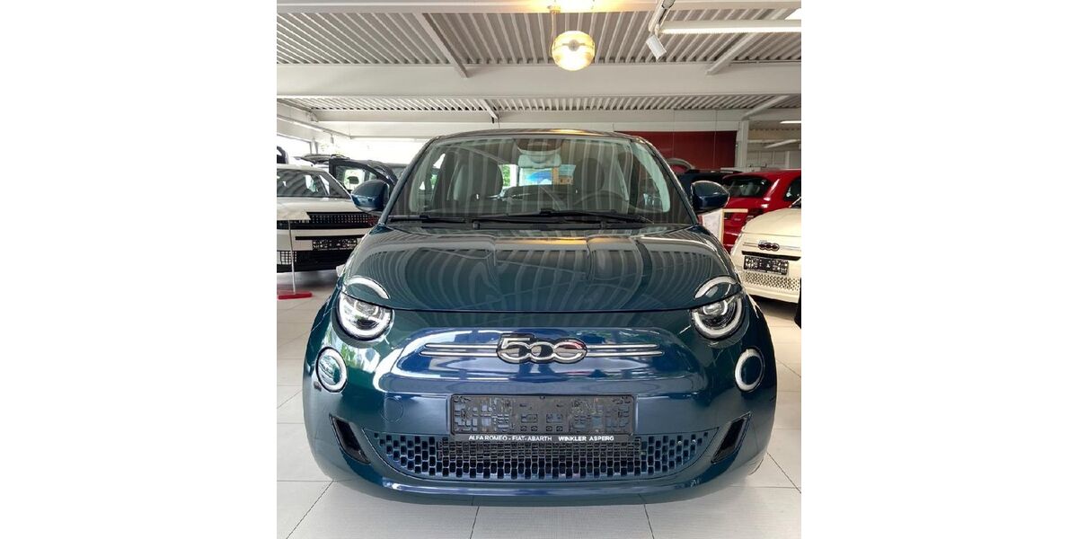 Fiat 500e 47.300 km 17.990 &euro; Asperg 71679