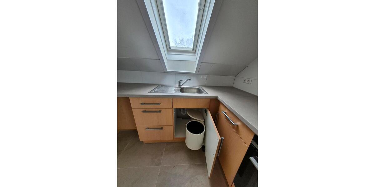 Dachgeschoßwohnung Heilbronn Frankenbach - 2 Zimmer, 52 m&sup2;, 920&euro; | Angebot:27541499