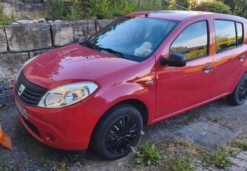 Dacia Sandero 140.000 km 1.100 &euro; Eppingen 75031