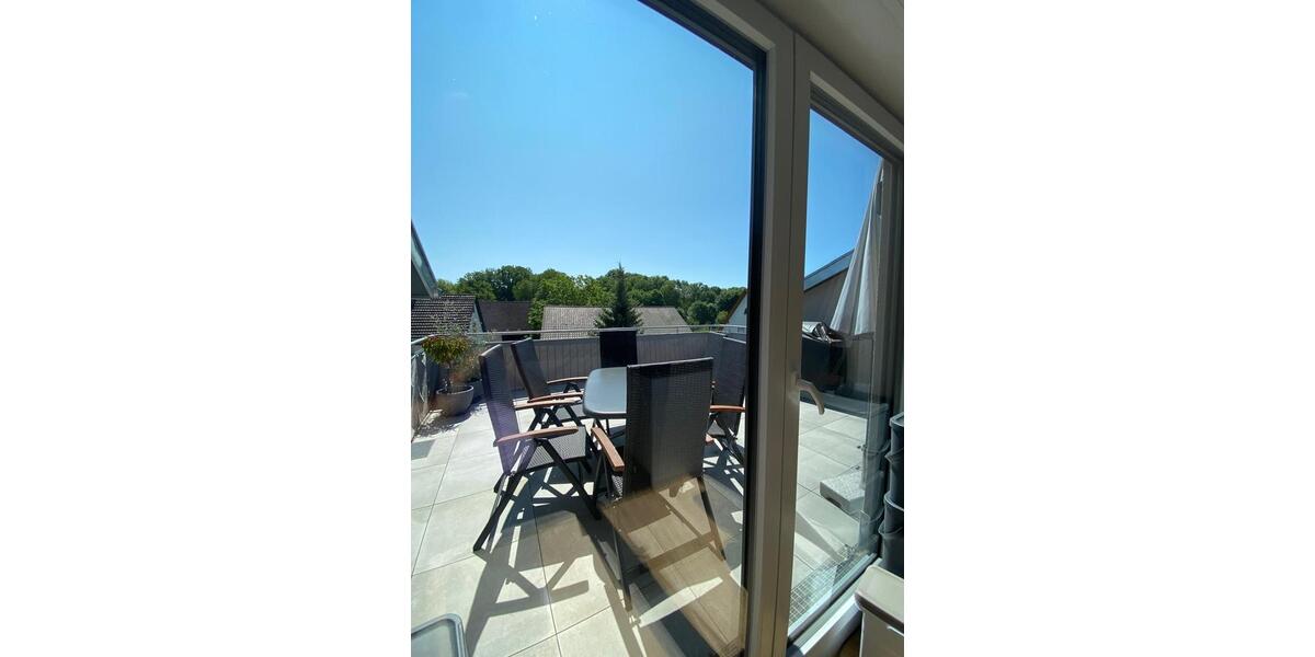 Dachgeschoßwohnung Kirchardt - 4 Zimmer, 128 m&sup2;, 1.500&euro; | Angebot:27545372