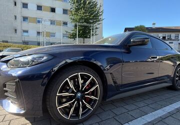 BMW i4 25.638 km 41.840 &euro; Eppingen 75031
