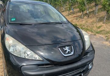 Peugeot 207 95.400 km 3.500 &euro; Heilbronn 74074