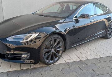 Tesla Model S 107.000 km 31.600 &euro; Heilbronn 74074