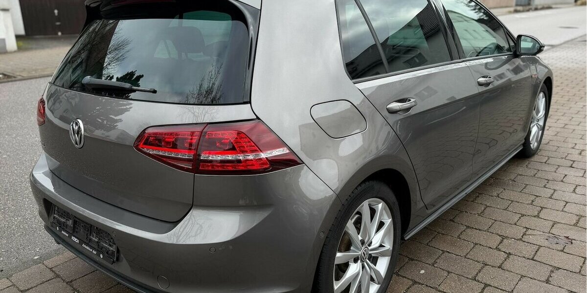 VW Golf GTI Lim. GTI BMT Kamera ABT 300 PS 198.000 km 12.990 &euro; Neckarsulm 74172