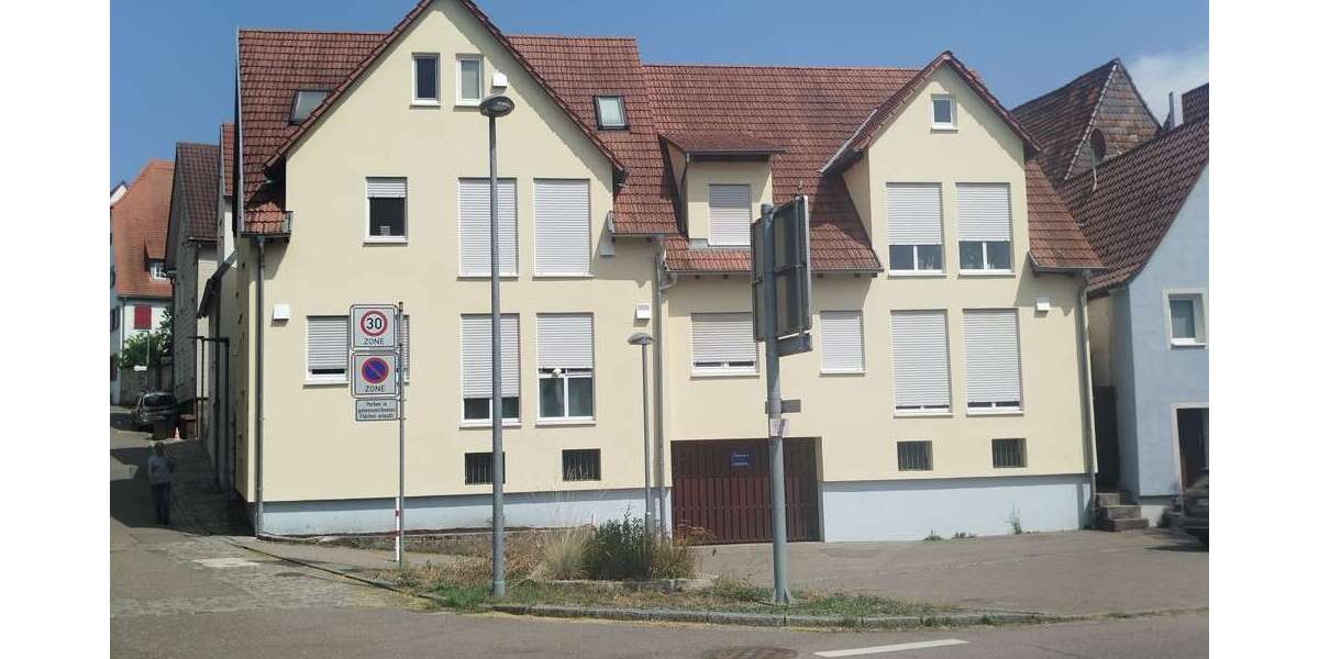 Etagenwohnung Vaihingen an der Enz - 3 Zimmer, 79 m&sup2;, 940&euro; | Angebot:27181932