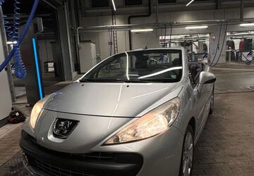 Peugeot 207 164.000 km 3.300 &euro; Heilbronn 74072