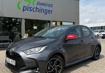 Toyota Yaris 14.101 km 17.990 &euro; Sinsheim 74889