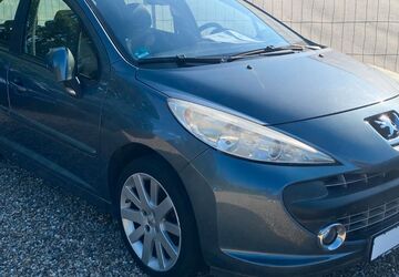Peugeot 207 149.000 km 990 &euro; Heilbronn 74078
