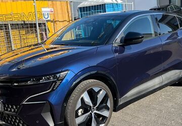 Renault Megane E-TECH 23.500 km 24.250 &euro; Bietigheim-Bissingen 74321