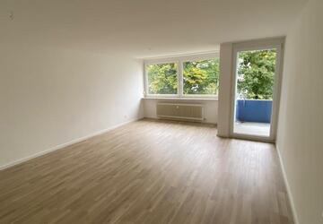 Wohnung Backnang - 3 Zimmer, 75 m&sup2;, 850&euro; | Angebot:27581964