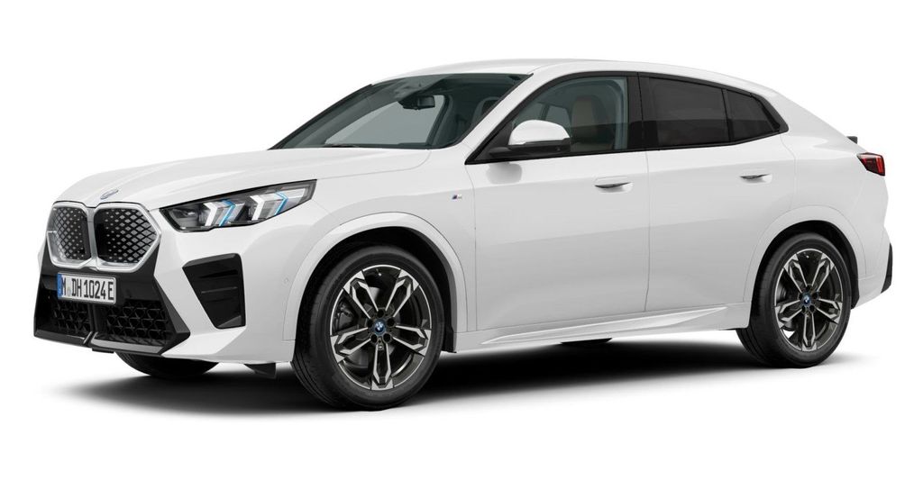 BMW iX2 16.950 km 51.190 &euro; Asperg 71679