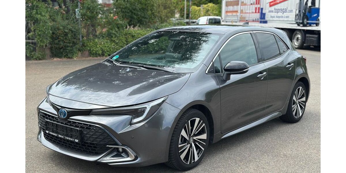 Toyota Corolla 42.000 km 24.490 &euro; Möglingen 71696
