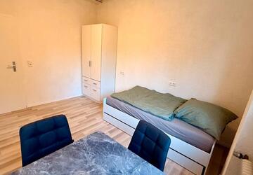 Wohnung Pfedelbach - 1 Zimmer, 12 m&sup2;, 450&euro; | Angebot:27544030