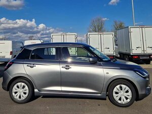 Suzuki Swift 1.2 Hybrid MT Club Klima Navi 4.384 km 15.990 &euro; Obrigheim-Asbach 74847