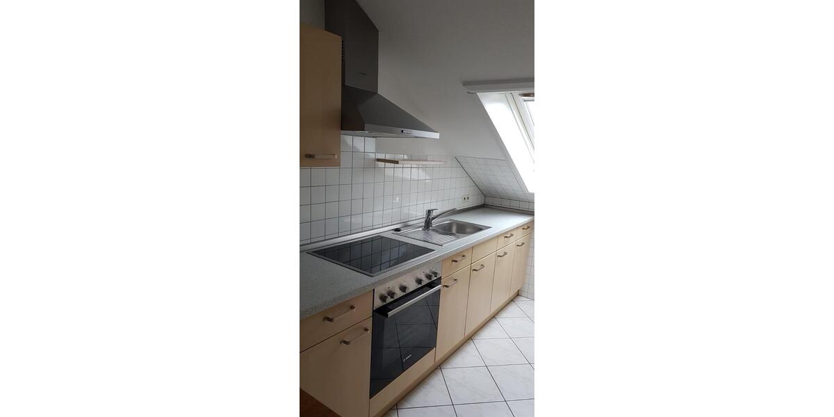 Dachgeschoßwohnung Lauffen am Neckar - 2 Zimmer, 55 m&sup2;, 620&euro; | Angebot:27605982