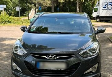 Hyundai i40 198.000 km 6.100 &euro; Heilbronn 74081
