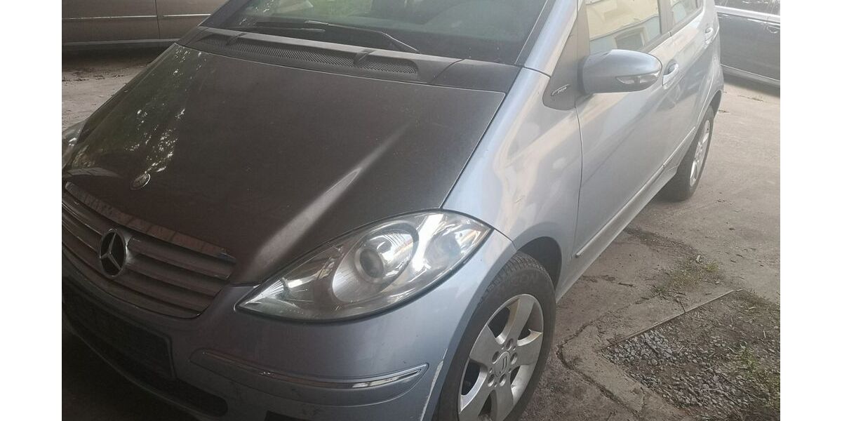 Mercedes-Benz A 180 220.000 km 1.290 &euro; Bretzfeld 74626