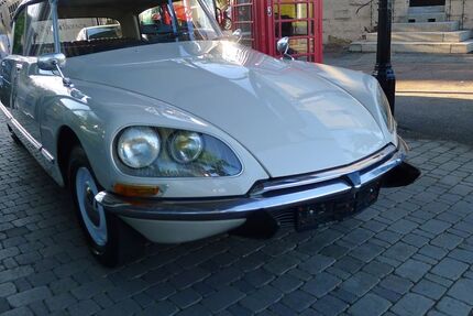 Citroen DS 124.500 km 31.900 &euro; Heilbronn 74076