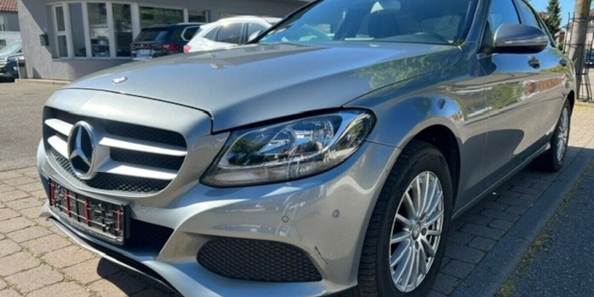 Mercedes-Benz C 220 BlueTec/d Navi 211.000 km 10.990 &euro; Neckarsulm 74172