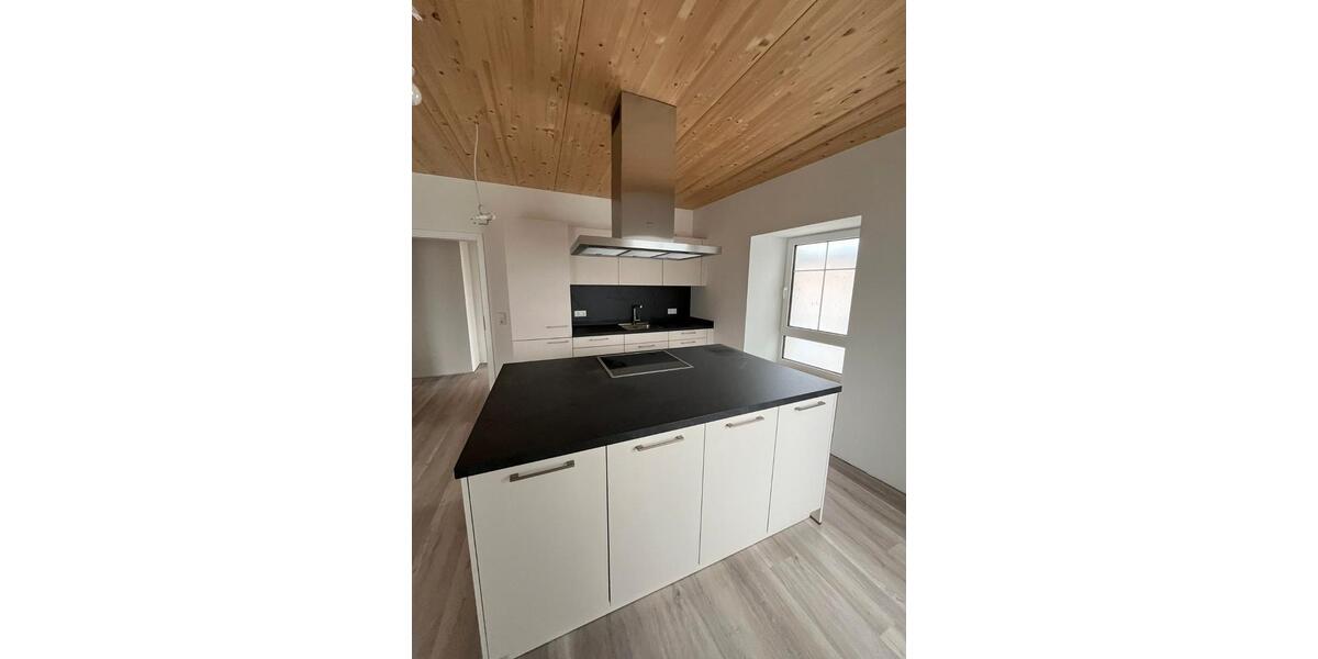 Erdgeschoßwohnung Bad Rappenau - 4 Zimmer, 85 m&sup2;, 1.200&euro; | Angebot:27601466
