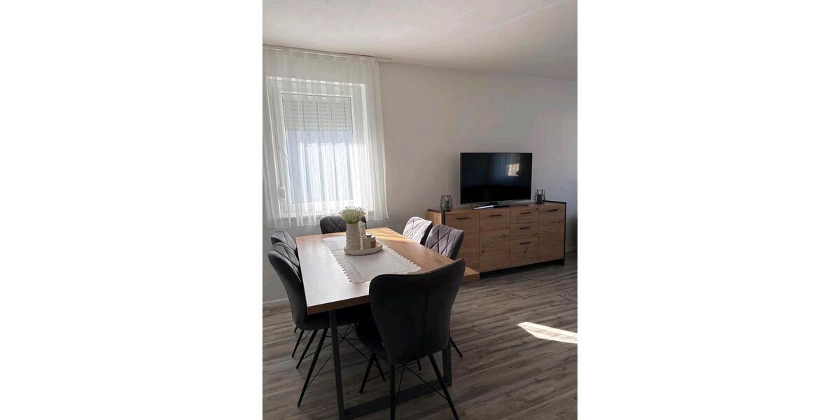 Etagenwohnung Haßmersheim - 4 Zimmer, 90 m&sup2;, 880&euro; | Angebot:27619466