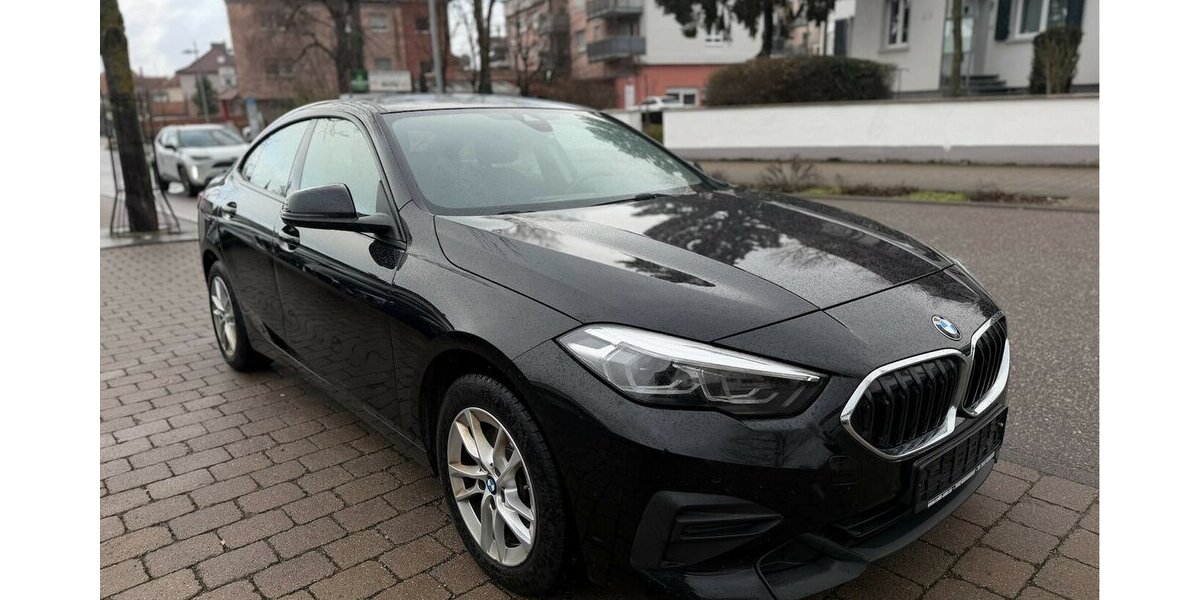 BMW 218 Gran Coupe d Advantage Panorama Navi 200.000 km 15.990 &euro; Neckarsulm 74172