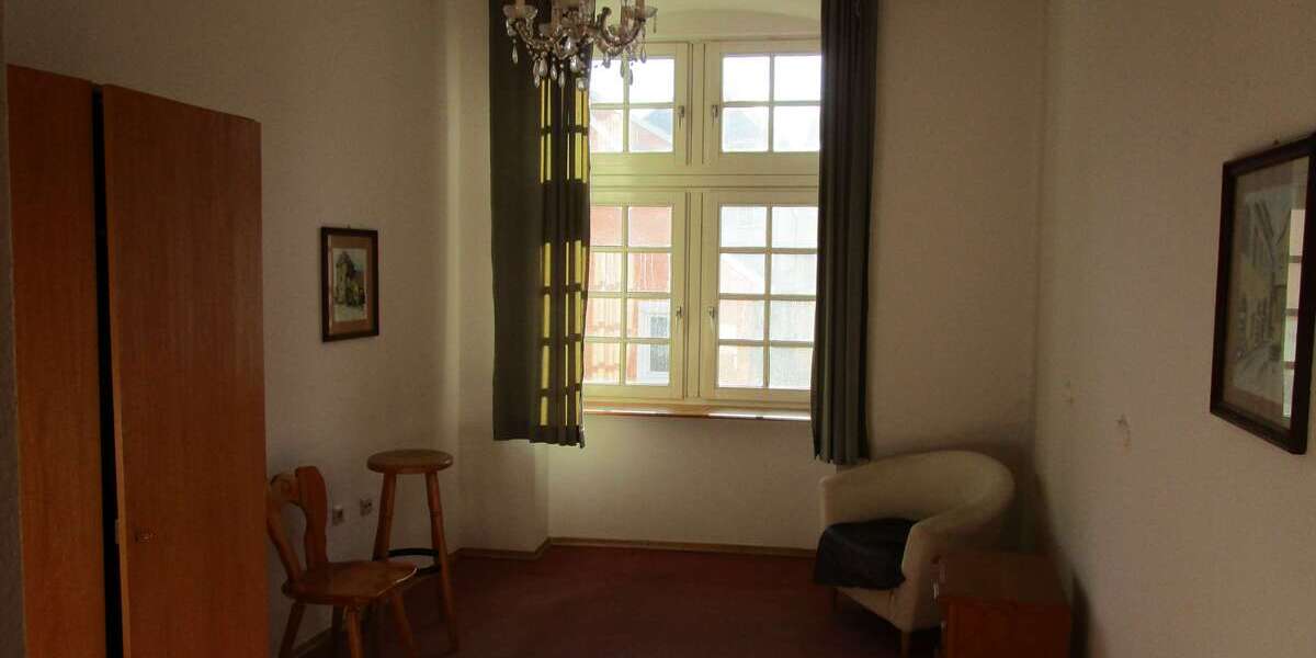Etagenwohnung Lauffen - 1 Zimmer, 20 m&sup2;, 325&euro; | Angebot:27500617