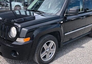 Jeep Patriot 263.000 km 5.450 &euro; Öhringen 74613