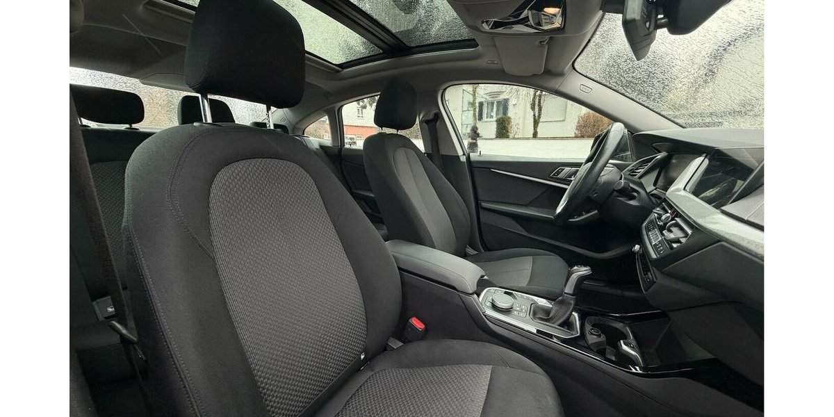 BMW 218 Gran Coupe d Advantage Panorama Navi 200.000 km 15.990 &euro; Neckarsulm 74172