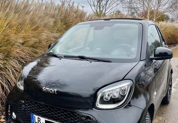 Smart ForTwo 9.700 km 13.499 &euro; Bietigheim-Bissingen 74321