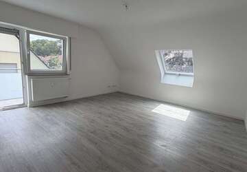 Wohnung Ludwigsburg Hoheneck - 4 Zimmer, 92 m&sup2;, 1.350&euro; | Angebot:27188418
