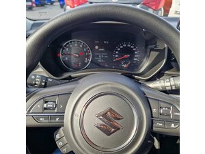 Suzuki Swift 1.2 Dualjet Hybrid MT Comfort 2.500 km 19.690 &euro; Obrigheim-Asbach 74847