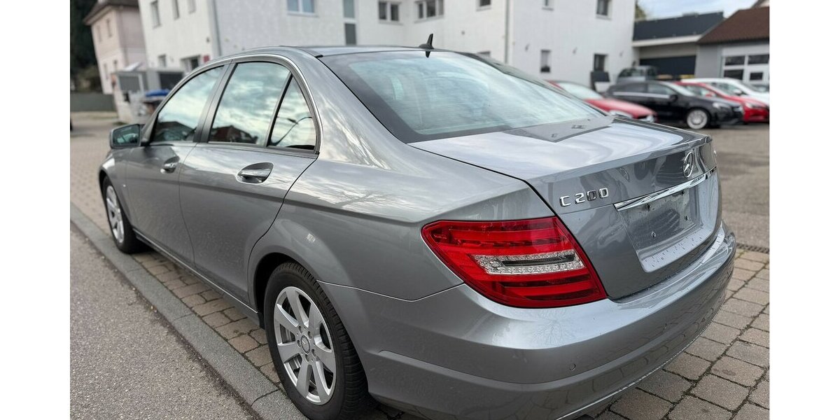 Mercedes-Benz C 200 CDI Limousine Elegance 1. Hand 89.900 km 11.490 &euro; Neckarsulm 74172