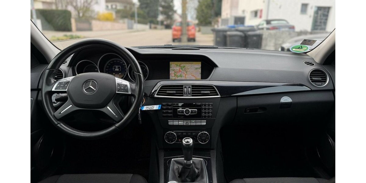 Mercedes-Benz C 200 CDI Limousine Elegance 1. Hand 89.900 km 11.490 &euro; Neckarsulm 74172