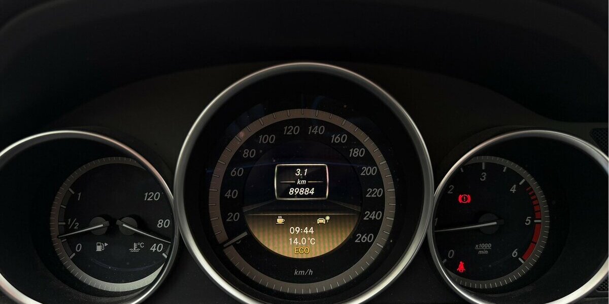 Mercedes-Benz C 200 CDI Limousine Elegance 1. Hand 89.900 km 11.490 &euro; Neckarsulm 74172