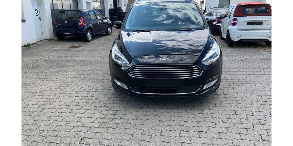 Ford Galaxy 172.645 km 12.490 &euro; Oedheim 74229