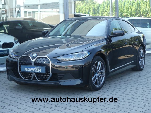 BMW i4 28.990 km 44.900 &euro; Vaihingen / Enz 71665