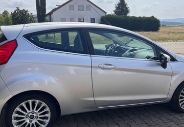 Ford Fiesta 70.150 km 6.000 &euro; Ludwigsburg 71634