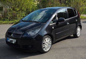 Mitsubishi Colt 130.000 km 2.100 &euro; Möckmühl 74219