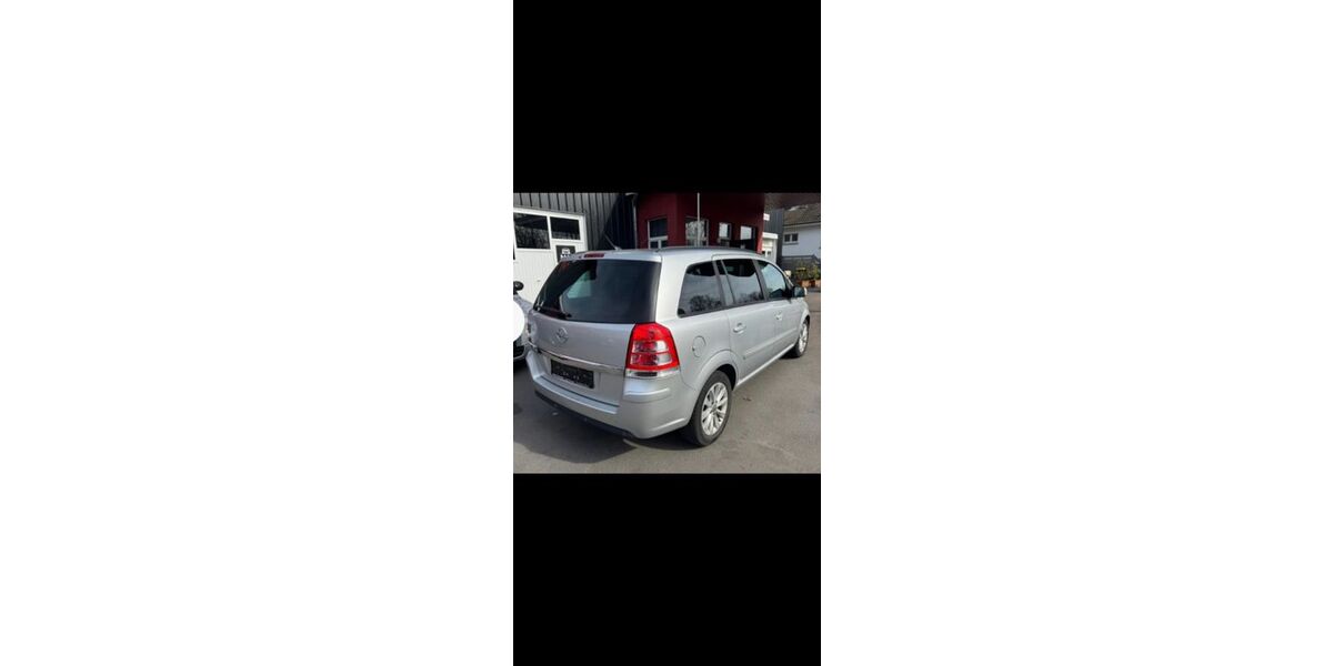 Opel Zafira 113.000 km 7.300 &euro; Forchtenberg 74670