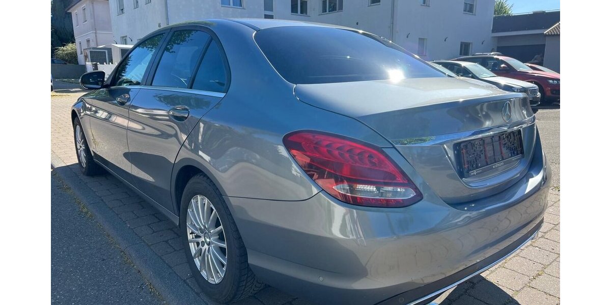 Mercedes-Benz C 220 BlueTec/d Navi 211.000 km 10.990 &euro; Neckarsulm 74172
