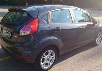 Ford Fiesta 132.310 km 8.300 &euro; Untergruppenbach 74199