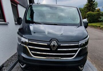 Renault Trafic 3.000 km 39.900 &euro; Zaberfeld 74374