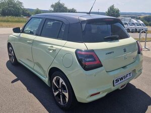 Suzuki Swift 1.2 Dualjet Hybrid MT Comfort+ Garantie 10.920 km 19.990 &euro; Obrigheim-Asbach 74847