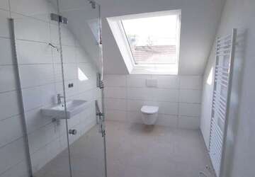 Wohnung Backnang - 3 Zimmer, 89 m&sup2;, 1.430&euro; | Angebot:25385516