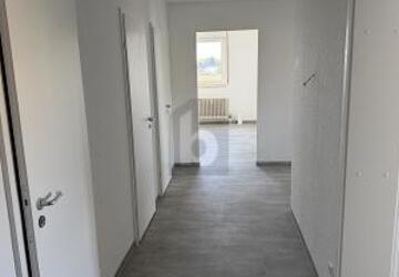 WEITBLICK & BALKON IN RUHIGER LAGE - Wohnung Möglingen | Angebot:27540133