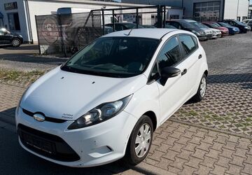 Ford Fiesta 200.300 km 990 &euro; Eppingen 75031