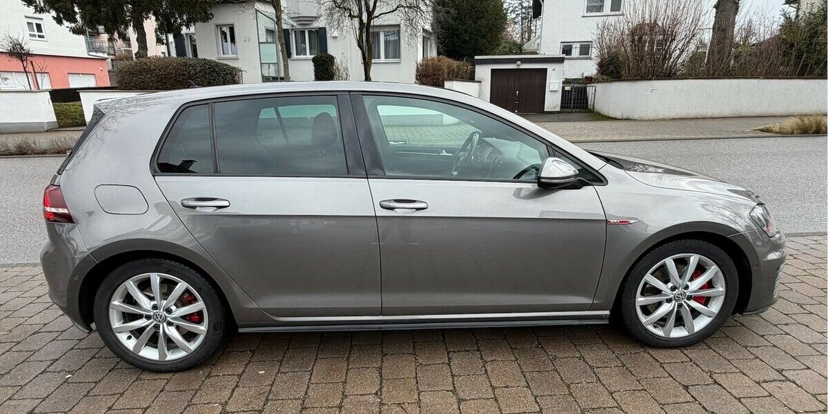 VW Golf GTI Lim. GTI BMT Kamera ABT 300 PS 198.000 km 12.990 &euro; Neckarsulm 74172