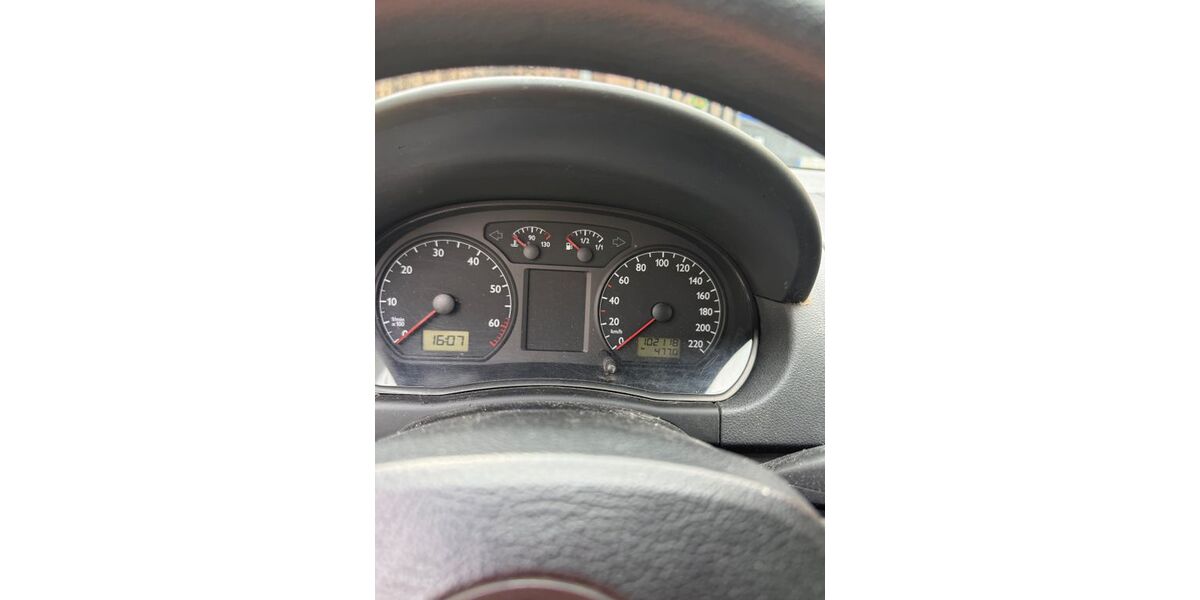 VW Polo 102.118 km 700 &euro; Burgstetten 71576